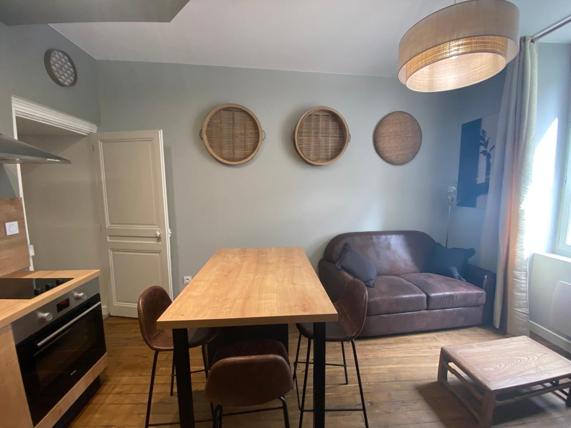 Apartment Bambou - Centre Historique - Parking Dieu